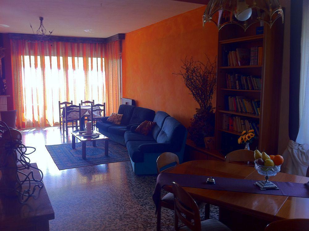 Guest House Villa De Ros Salò Dış mekan fotoğraf