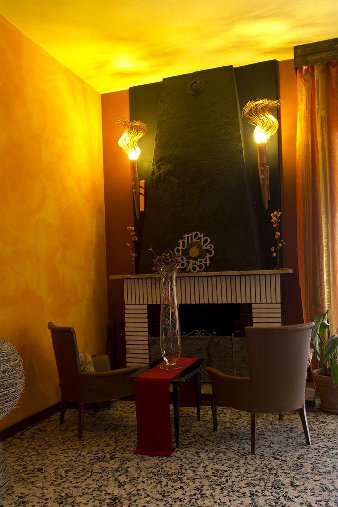 Guest House Villa De Ros Salò Dış mekan fotoğraf